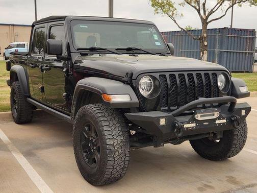 Black Clearcoat 2020 Jeep Gladiator Sport