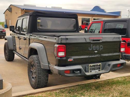 Black Clearcoat 2020 Jeep Gladiator Sport