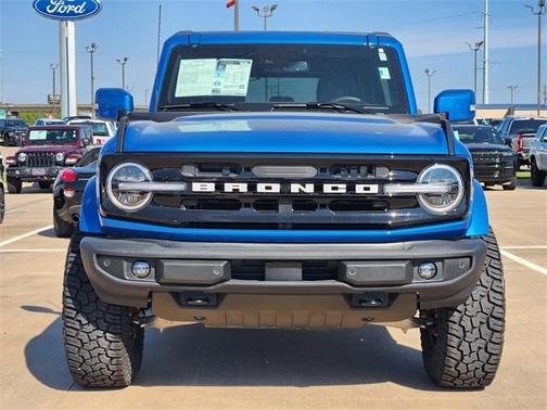 2024 Ford Bronco Outer Banks