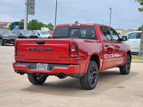 Molten Red Pearlcoat 2026 RAM 1500 Laramie