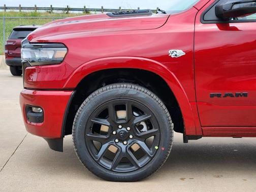 Molten Red Pearlcoat 2026 RAM 1500 Laramie