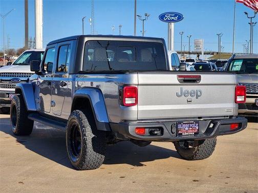 2020 Jeep Gladiator Overland