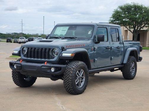Anvil Clearcoat 2026 Jeep Gladiator Mojave