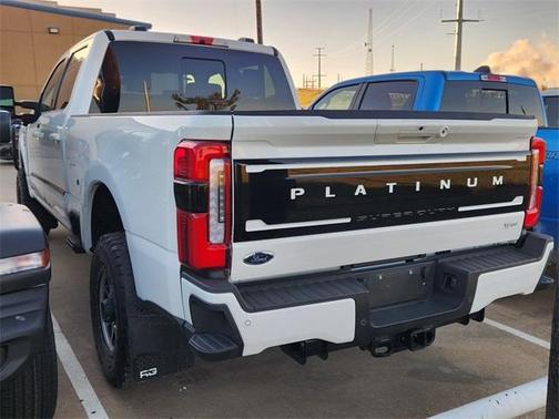 2025 Ford F-350 Platinum