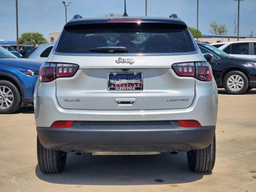 Silver Zynith 2025 Jeep Compass Limited