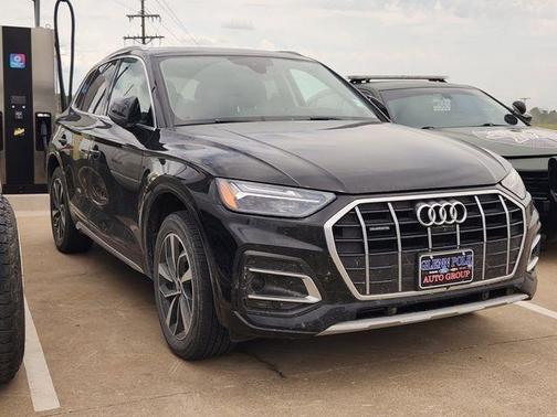 Brilliant Black 2021 Audi Q5 40 Premium Plus