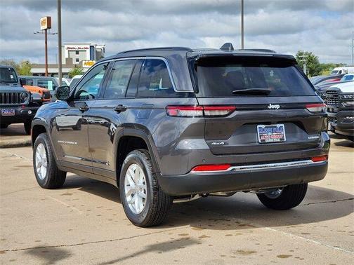 2025 Jeep Grand Cherokee Laredo X
