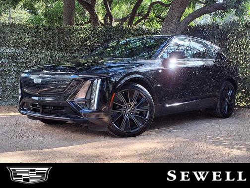2024 Cadillac LYRIQ Sport