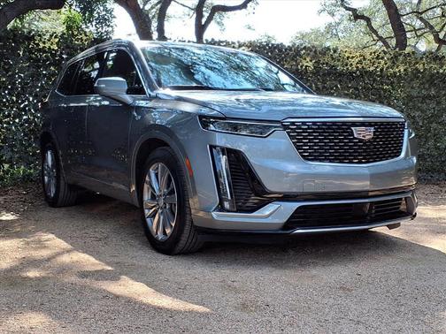 2024 Cadillac XT6 Premium Luxury FWD