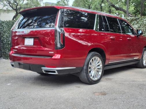 2023 Cadillac Escalade ESV Premium Luxury