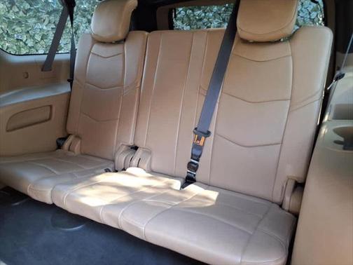 2018 Cadillac Escalade ESV Platinum