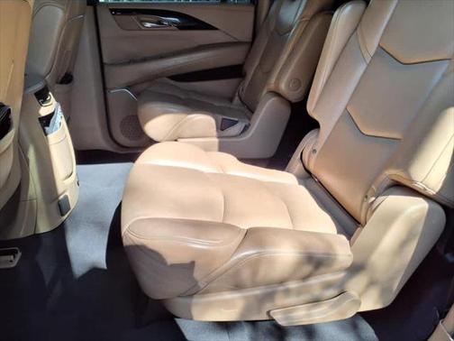 2018 Cadillac Escalade ESV Platinum