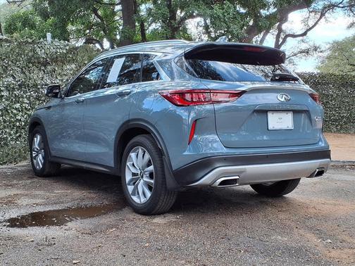 2022 INFINITI QX50 LUXE