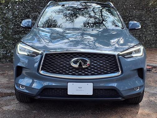 2022 INFINITI QX50 LUXE