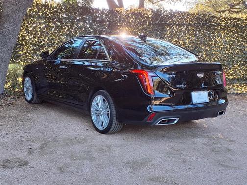 2025 Cadillac CT4 Premium Luxury