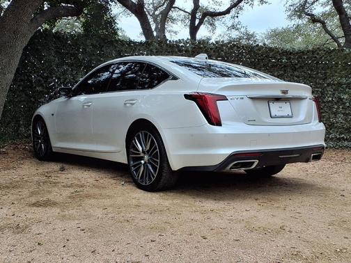 2023 Cadillac CT5 Premium Luxury
