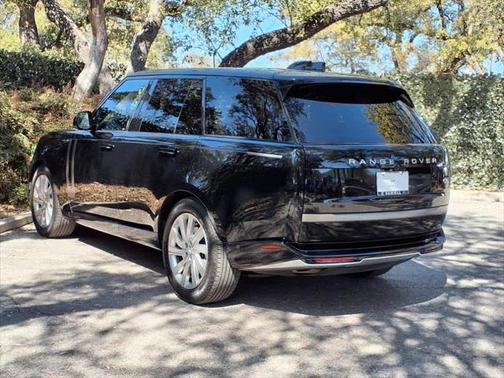 2023 Land Rover Range Rover P400 SE