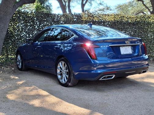 2022 Cadillac CT5 Premium Luxury