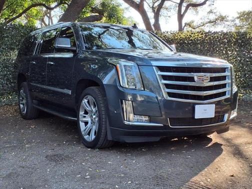 2020 Cadillac Escalade ESV Luxury