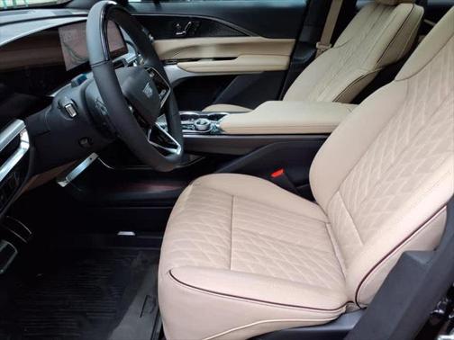 2025 Cadillac LYRIQ Luxury w/1SE