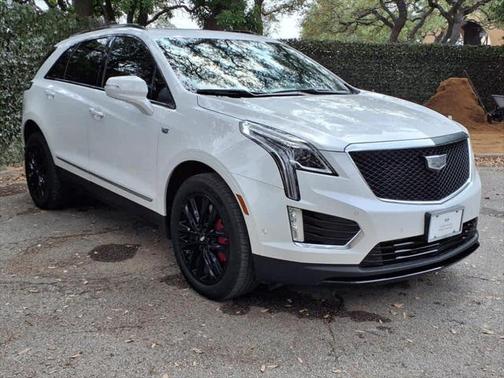 2022 Cadillac XT5 Sport