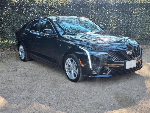 2024 Cadillac CT4 Luxury