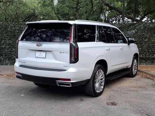 2023 Cadillac Escalade Premium Luxury