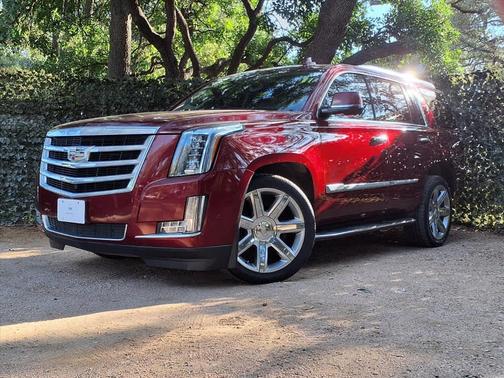 2020 Cadillac Escalade Luxury