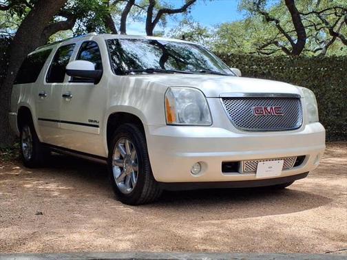 2012 GMC Yukon XL Denali