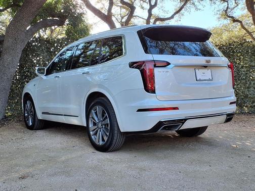 2020 Cadillac XT6 Premium Luxury FWD