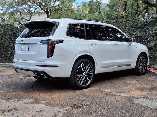 2022 Cadillac XT6 Sport AWD