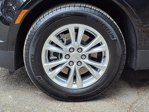 2025 Cadillac XT5 Luxury