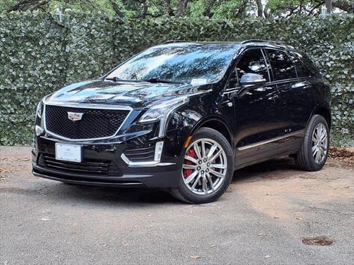 2022 Cadillac XT5 Sport