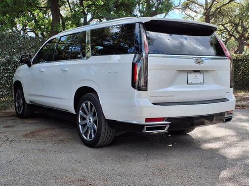 2023 Cadillac Escalade ESV Premium Luxury Platinum