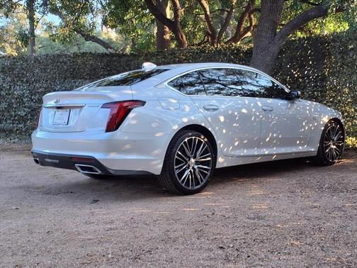 2023 Cadillac CT5 Premium Luxury