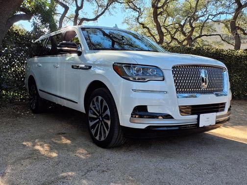 2024 Lincoln Navigator Reserve
