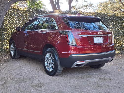 2020 Cadillac XT5 Premium Luxury
