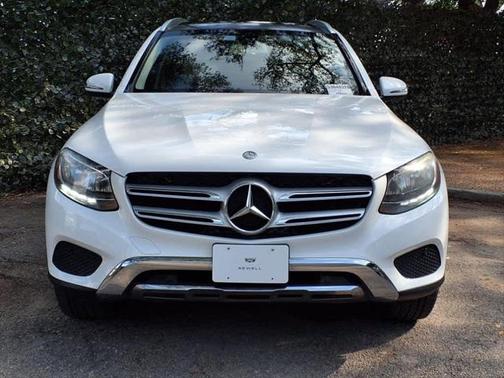 2016 Mercedes-Benz GLC 300 Base