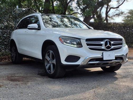 2016 Mercedes-Benz GLC 300 Base