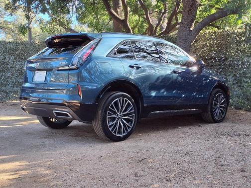 2024 Cadillac XT4 Sport