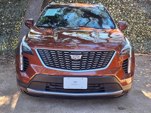 2020 Cadillac XT4 Premium Luxury