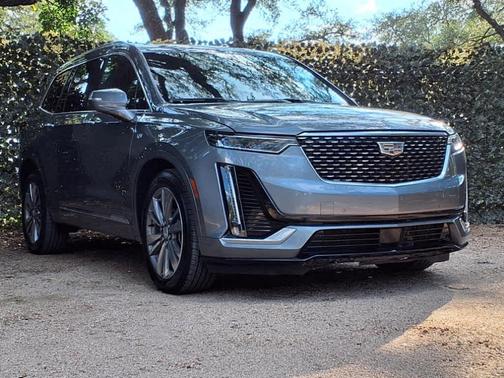 2021 Cadillac XT6 Premium Luxury AWD