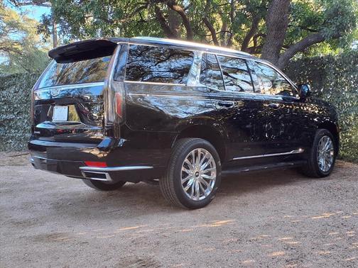 2022 Cadillac Escalade Premium Luxury