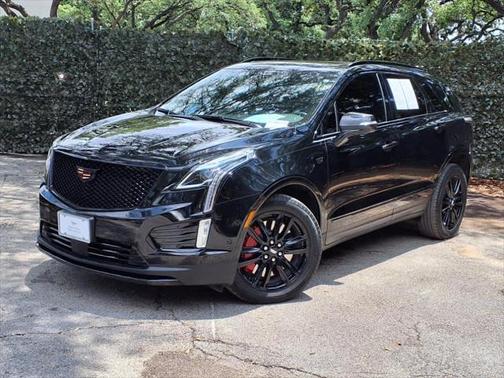 2022 Cadillac XT5 Sport