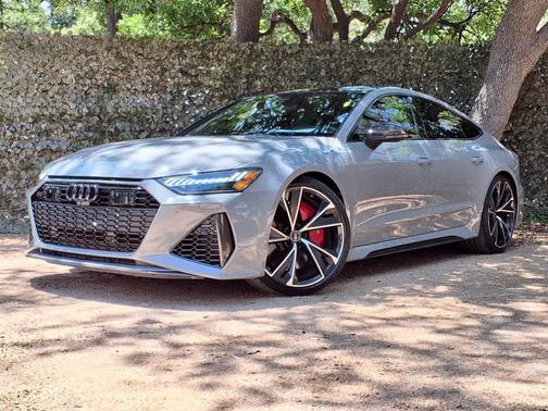 2021 Audi RS 7 4.0T