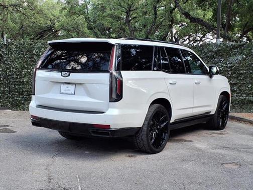 2023 Cadillac Escalade Sport