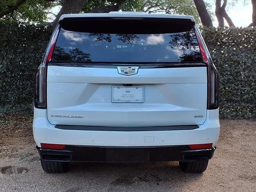 2023 Cadillac Escalade ESV Sport