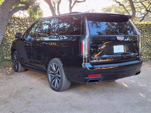 2022 Cadillac Escalade Sport Platinum