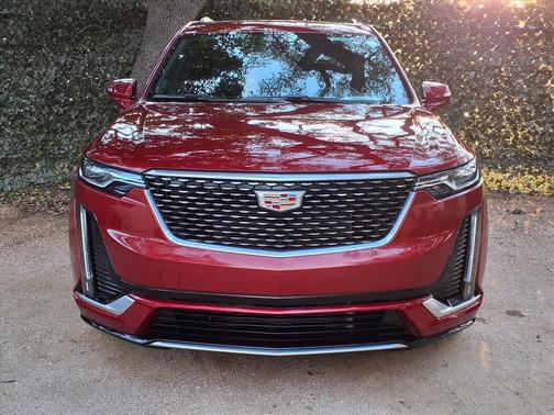 2025 Cadillac XT6 Premium Luxury AWD