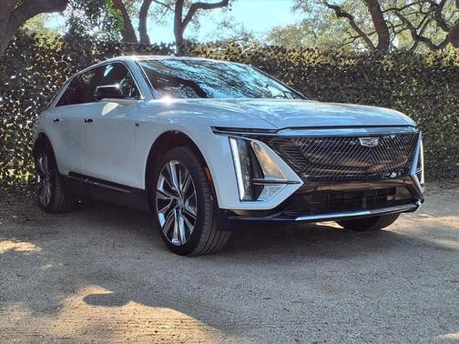 2024 Cadillac LYRIQ Luxury
